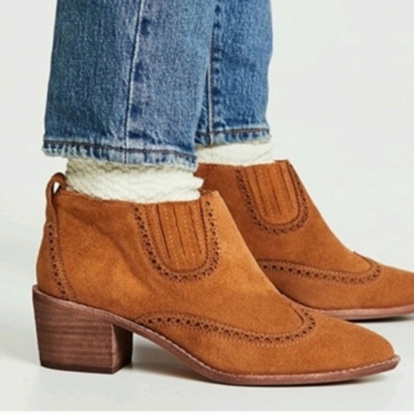 Madewell Grayson Brogue Chelsea, Size 9.5 - Picture 9 of 10